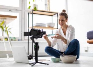 Social Media Video Content: 5 Distinctive Ideas To Promote B2B Businesses Social Media Video Content: 5 Distinctive Ideas To Promote B2B Businesses