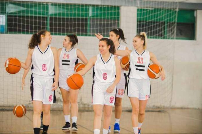 Girls Basketball Teams